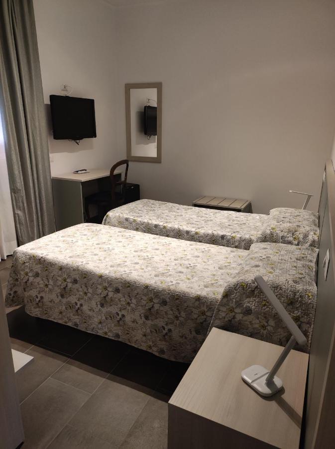 רומא Belvedere Rooms Guest House מראה חיצוני תמונה