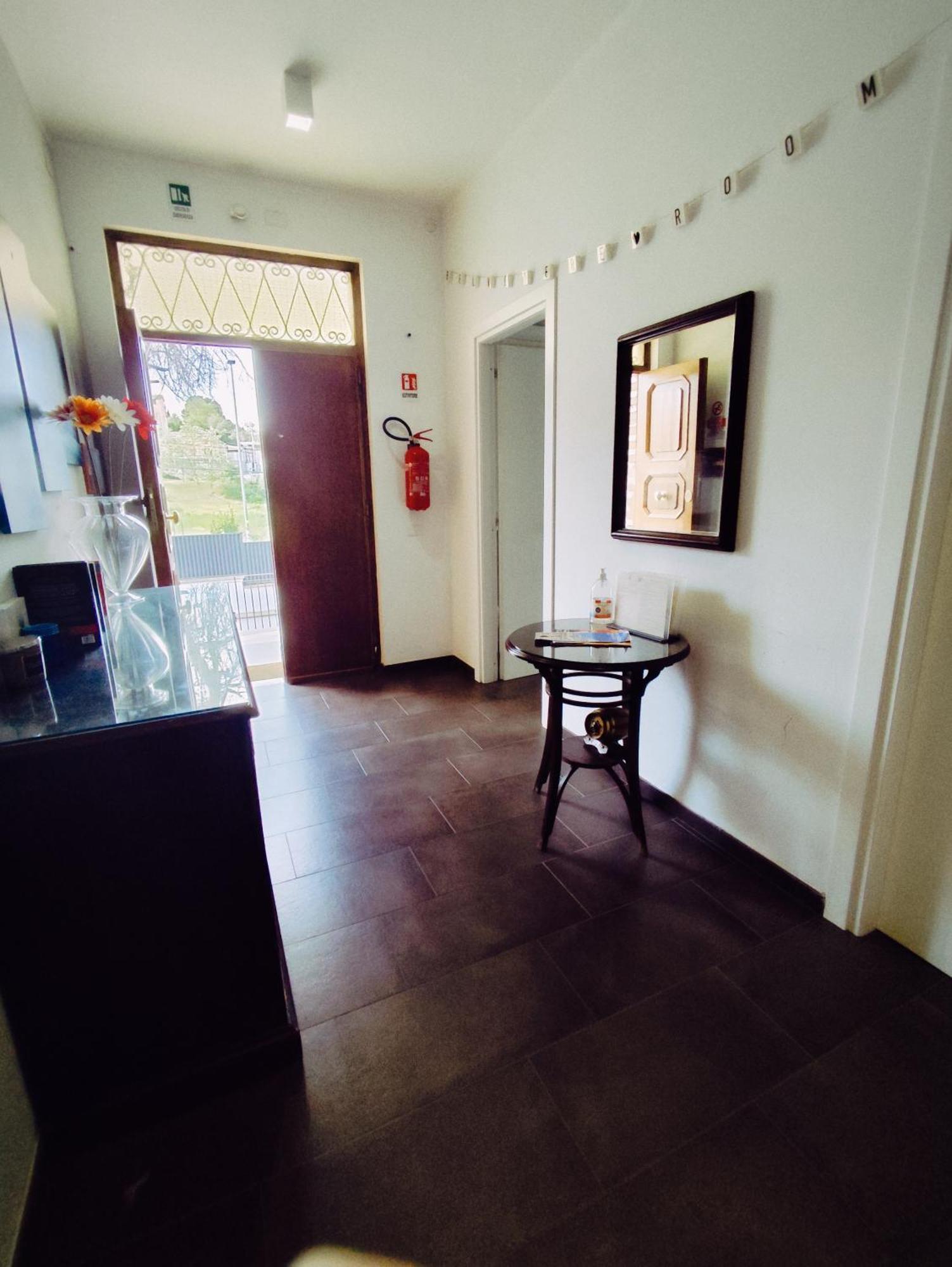 רומא Belvedere Rooms Guest House מראה חיצוני תמונה