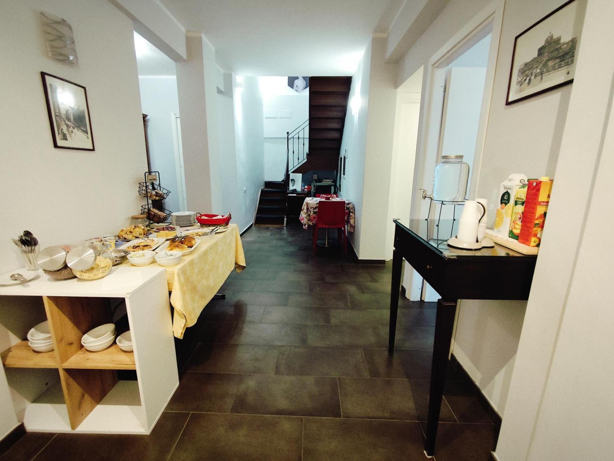 רומא Belvedere Rooms Guest House מראה חיצוני תמונה